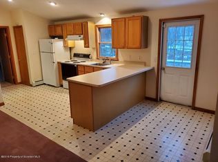 1133 S Abington Rd, Clarks Summit, PA 18411