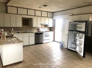 190 Mountain View Trl, Hollister, MO 65672