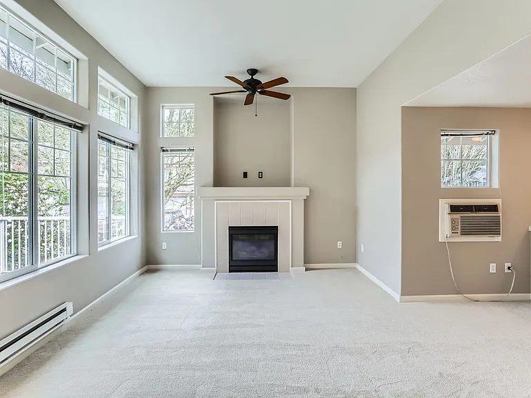 14700 SW Sandhill Loop #204 — Photo 6