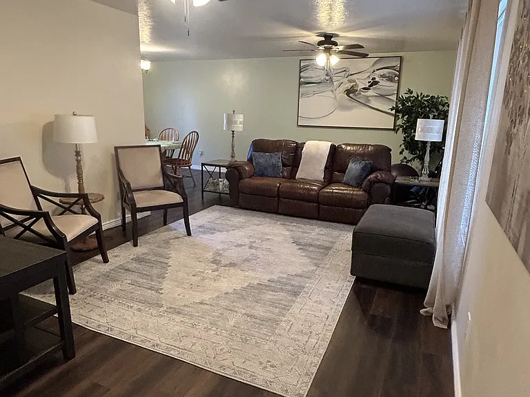 1007 Tesla Dr — Photo 6