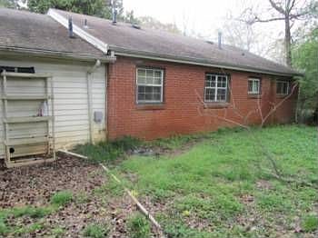 2nd image of 3116 Spring Dr
