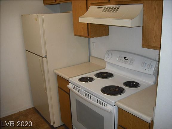 5th image of 3651 Arville St APT 825