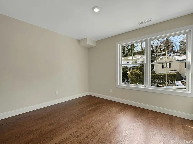 44 Rogers St #A — Photo 18