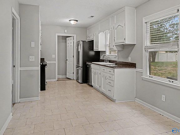 4th image of 100 Shackleford Rd