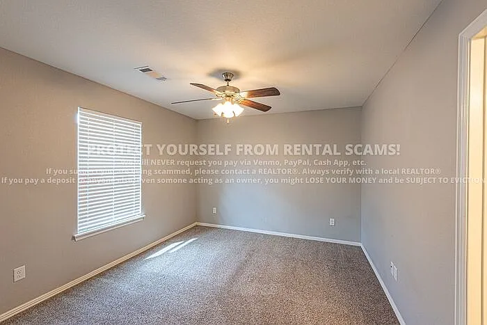1271 N Corsica Dr — Photo 11
