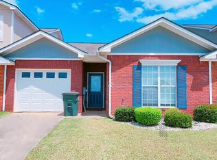 221 Camden Dr, Enterprise, AL 36330