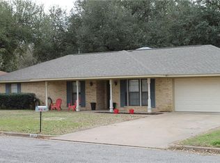 812 Ward Ln, Athens, TX 75751