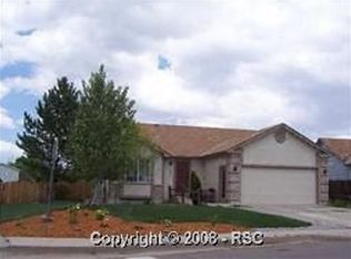 1504 Canoe Creek Dr, Colorado Springs, CO 80906