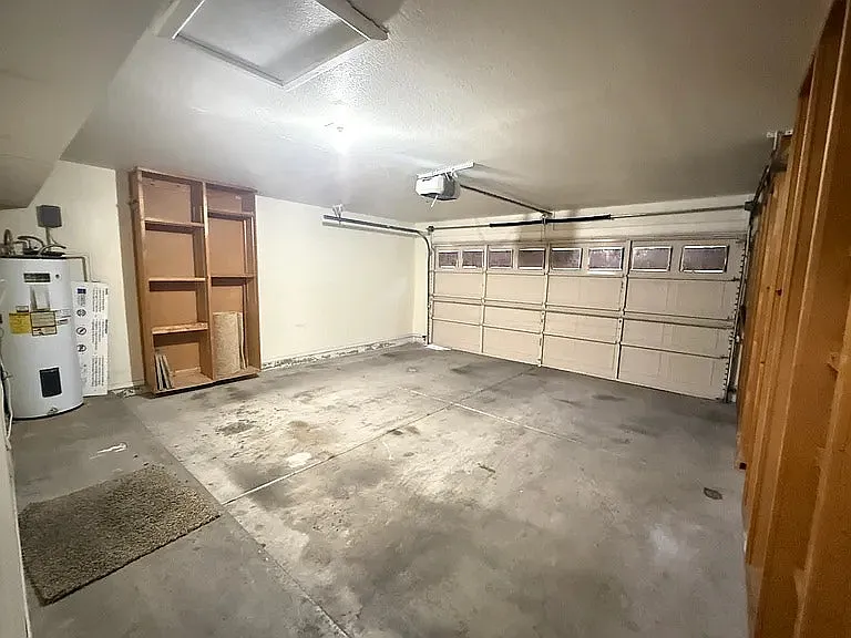 2 Car Garage