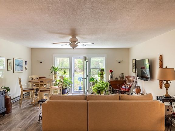 2nd image of 46 Evergreen Rd APT 310