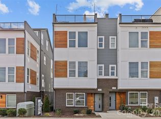 2115 Isom St, Charlotte, NC 28208