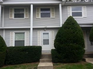 109 Jamestown Ln, Bolingbrook, IL 60440