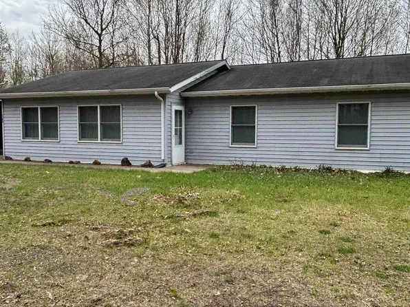 1788 Wolf Ridge Rd, Cloquet, MN 55720