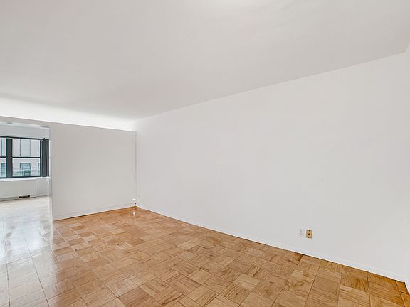 4th image of 245 E 63rd St APT 407
