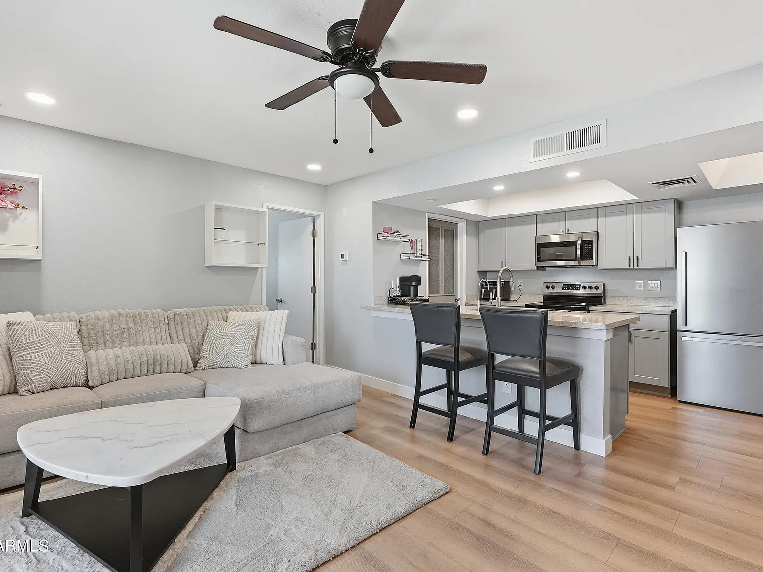 2 bed, 2.0 bath, 942 sqft, $1,775 — Photo 1