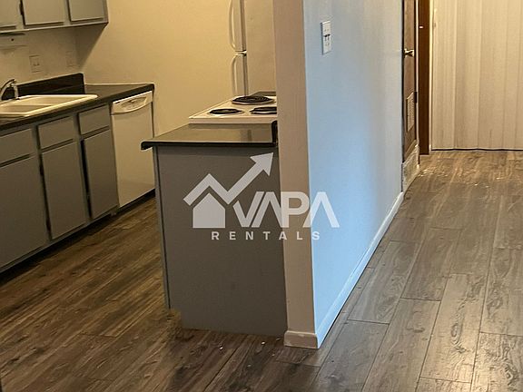 4th image of 6311 N Barcelona Ct
