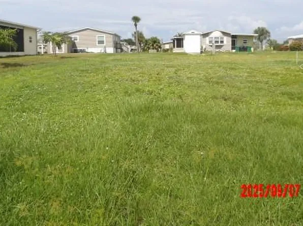 1346 Blue Heron Dr #21, Englewood, FL 34224