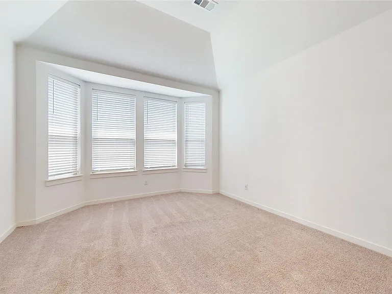 2500 Gaulding St — Photo 9
