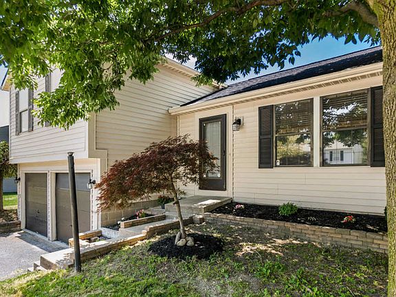 2nd image of 8607 Broadacre Dr