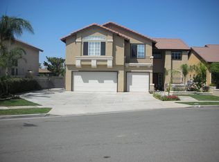 987 Chinotto Cir, Corona, CA 92881