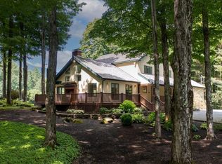 305 Birch Hill Dr, Manchester Center, VT 05255