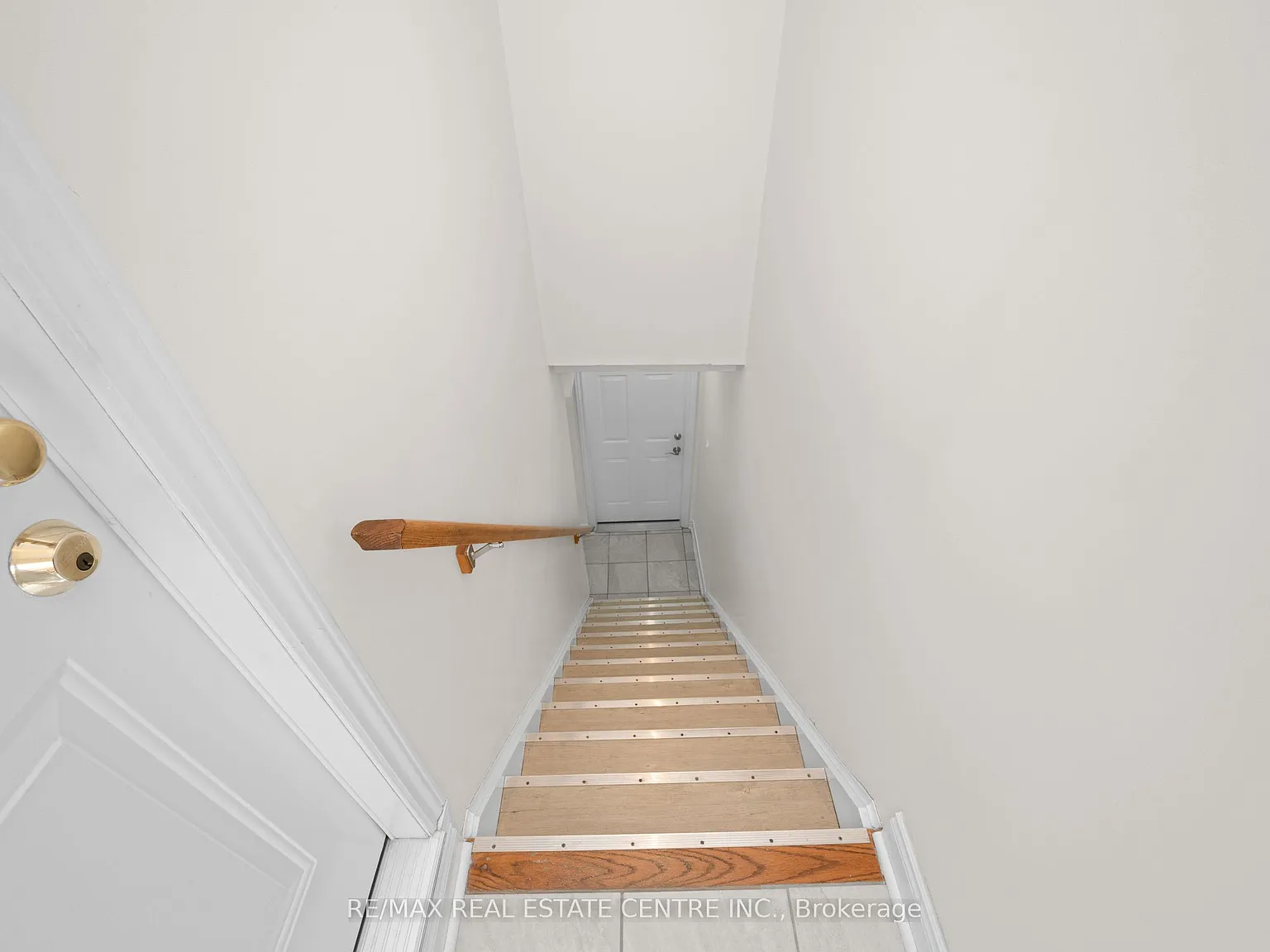 2 bed, $1,650 — Photo 3