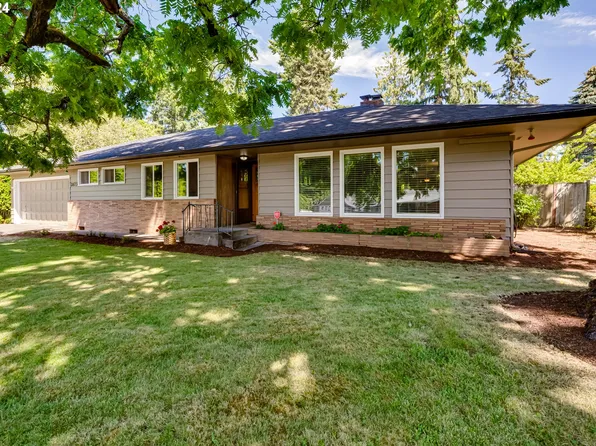 2673 Turnbull Ln, Eugene, OR 97401