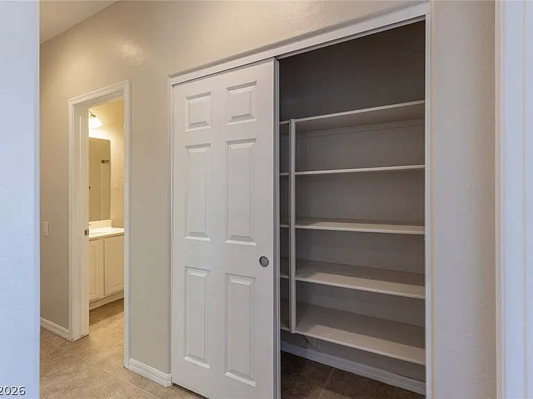 1148 Kingston Hills Ct — Photo 26