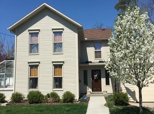 215 W 5th St, Perrysburg, OH 43551
