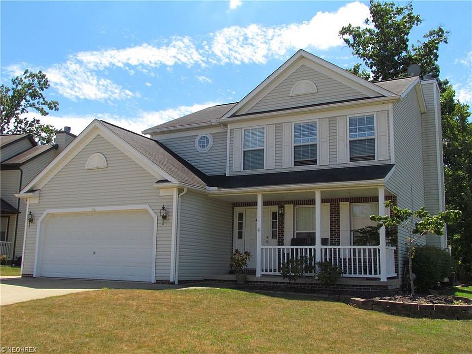 1st image of 876 Collins Pond Dr
