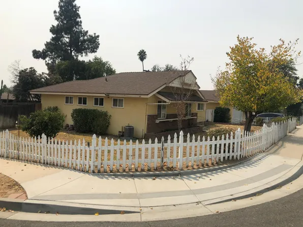 150 W Blaine St, Riverside, CA 92507