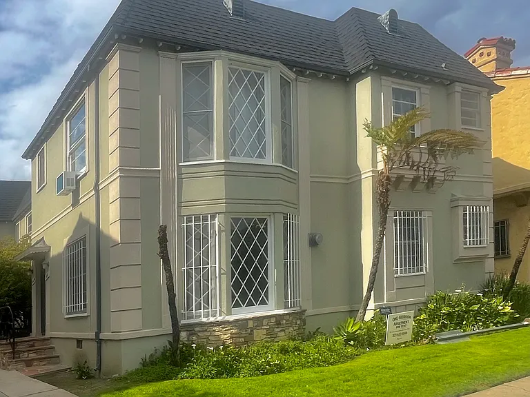 343 N Sierra Bonita Ave #343 — Photo 1
