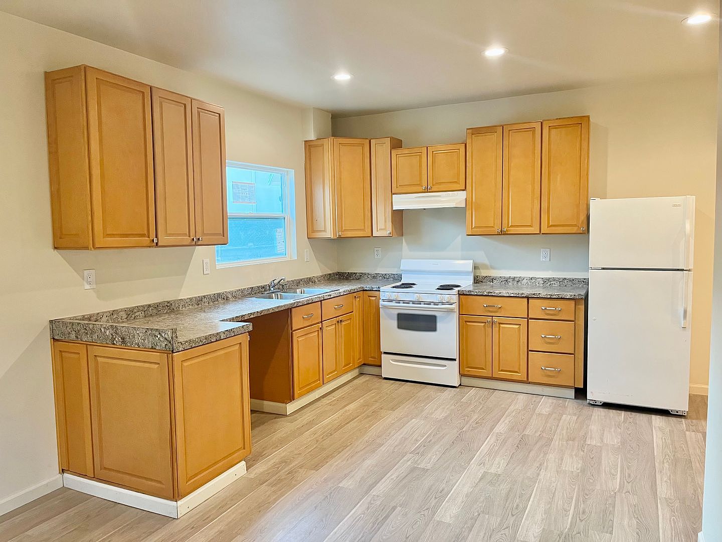 529533 Capitol St 533C, Salinas, CA 93901 Zillow