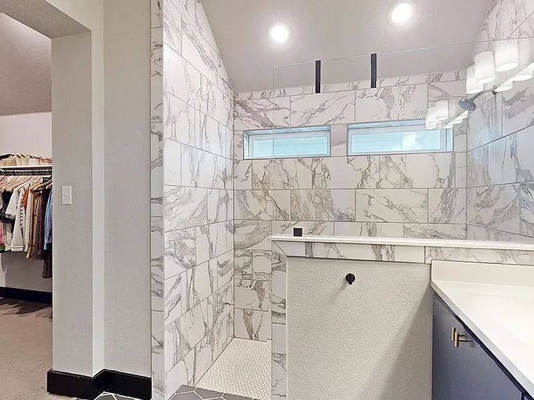 2504 Lazy Dog Ln — Photo 21
