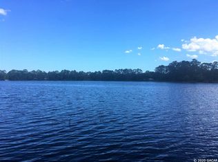 564 S County Road 21, Hawthorne, FL 32640