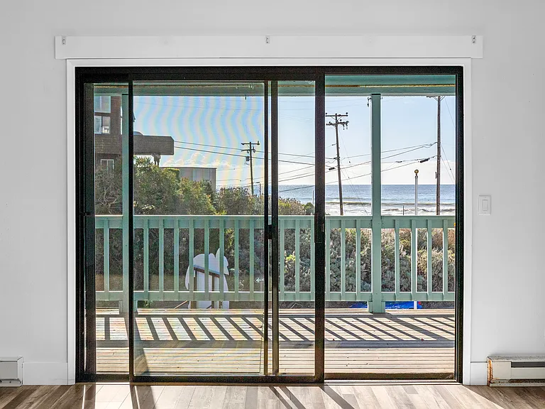 138 Marina Ave #D — Photo 8