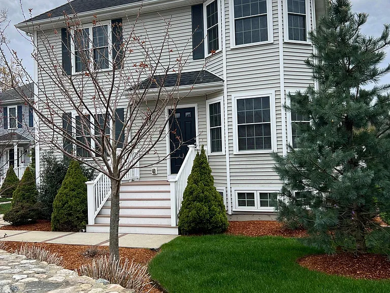 8 Sorelle Pl #1 — Photo 2