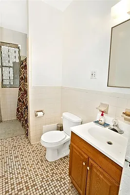 Sold by R New York | media 17