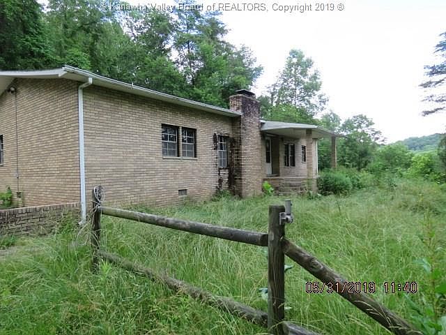 1st image of 17 Fairview Dr