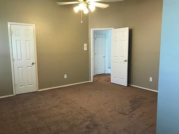 4th image of 1514 Cross Courts Dr