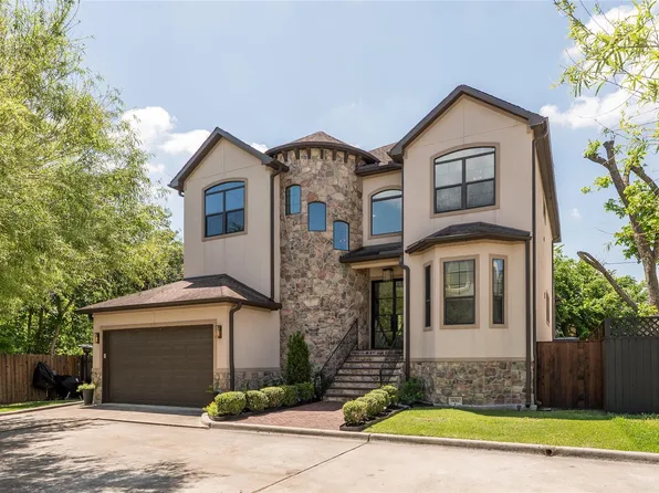 8011 Serenity Ct, Houston, TX 77025