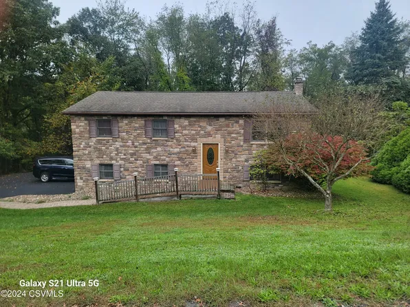 281 Wild Cherry Ln, Northumberland, PA 17857