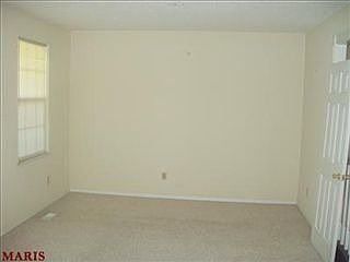 4th image of 927 Mercy Dr