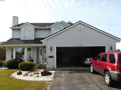 403 Berkshire Dr, Saline, MI, 48176