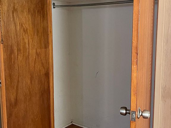 2nd image of 1200 Cherry St NE APT 1