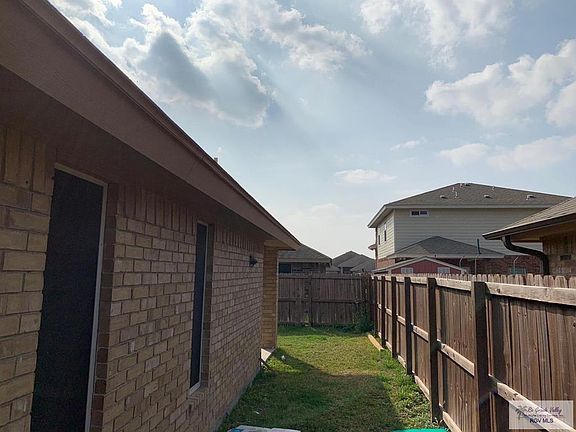 5th image of 2708 Cairo St