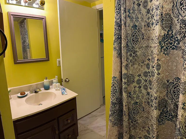 1104 S Cleveland Ave — Photo 18