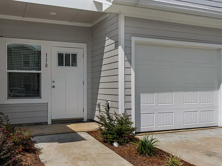 118 Date Palm Ln — Photo 6