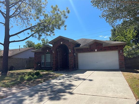 2nd image of 13551 Hampton Falls Dr