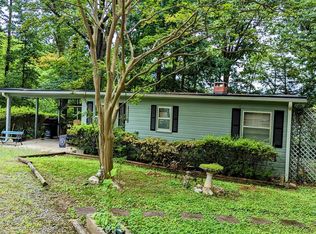 332 Mooresville Park Cir, Clarksville, VA 23927